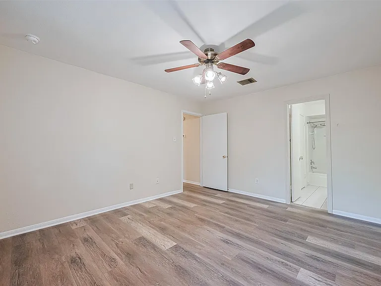 2762 Foliage Green Dr — Photo 27