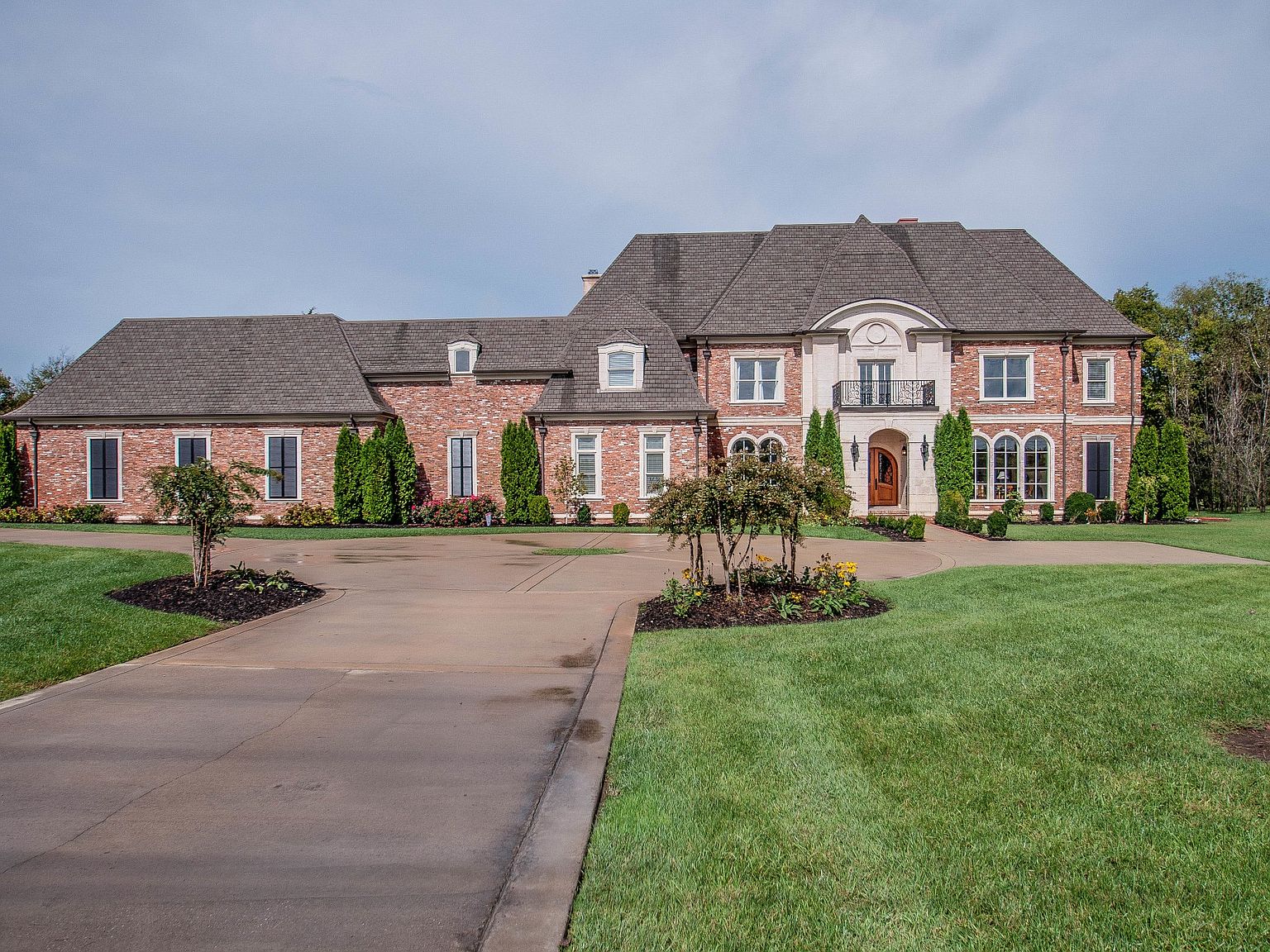 2122 Old Hickory Blvd, Nashville, TN 37215 | Zillow