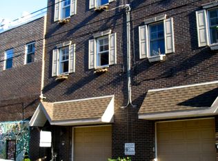 1106 Fitzwater St, Philadelphia, PA 19147