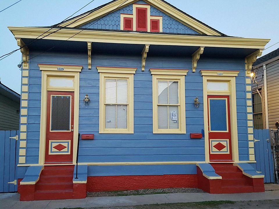 Adorable facade!