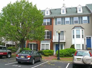 24 Mulberry St #24, Jersey City, NJ 07305
