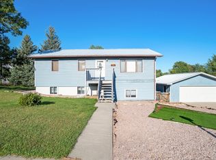 2614 Badger Dr, Sturgis, SD 57785