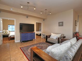 11 W Arrellaga St #B, Santa Barbara, CA 93101