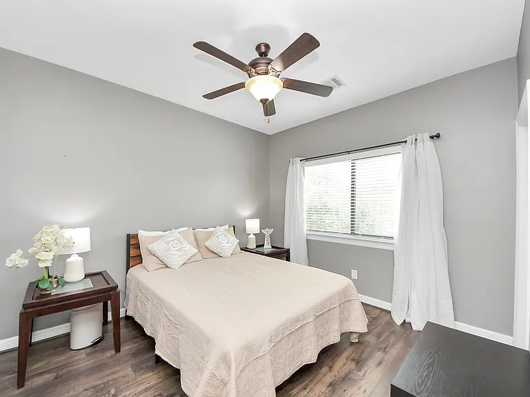 11726 W Grand Pond Dr — Photo 38