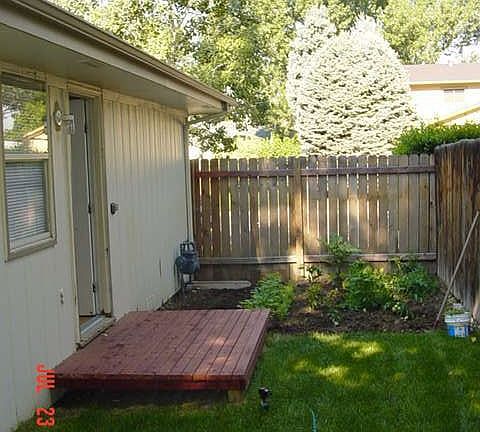Side Yard & Garden Area