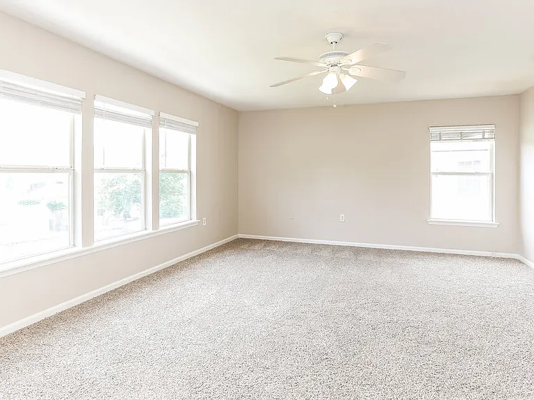 2300 Justin Lake Dr — Photo 13