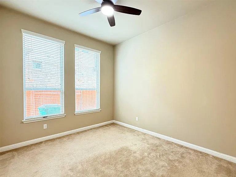 404 Dry Gulch Bnd — Photo 16