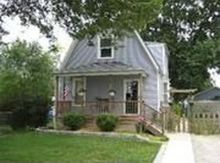 6S265 4th St, Eola, IL 60519