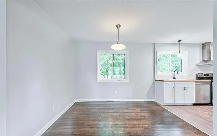 4009 Crystalwood Ln — Photo 10