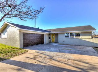 2622 NE Lake Ave, Lawton, OK 73507