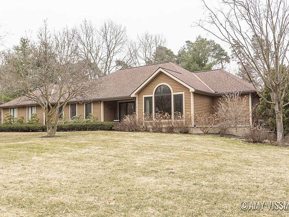 4th image of 6688 Forest Valley Dr SE