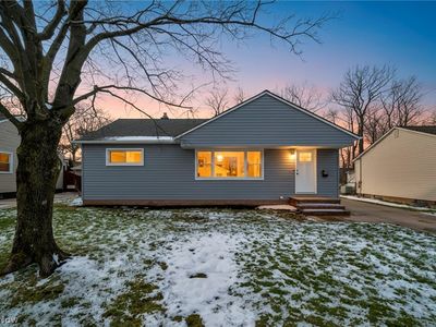 6108 Westerham Rd, Mayfield Heights, OH, 44124