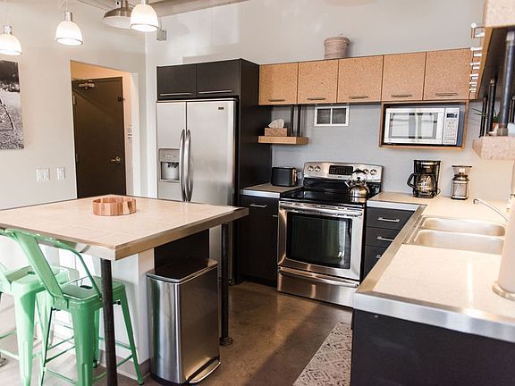 3rd image of 2605 Minnesota Ave #104