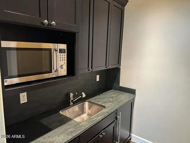 2201 E Grapevine Dr — Photo 21