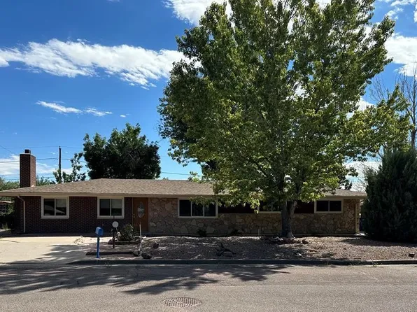 214 Circle Dr E, Canon City, CO 81212