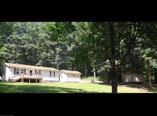 1210 Clendennin Rd, Narrows, VA 24124