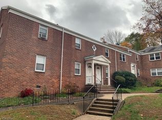 161D Knickerbocker Rd, Englewood, NJ 07631