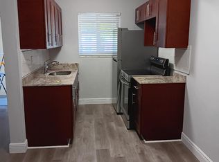 5901 NW 17th Pl #X, Fort Lauderdale, FL 33313