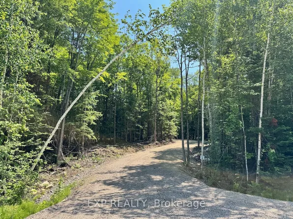 LOT 2 Lakewoods Dr, Madawaska Valley, ON K0J 1B0