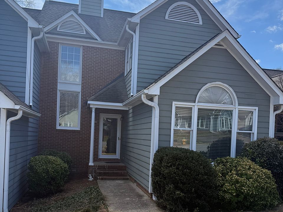 1st image of 2728 Sawgrass Ct