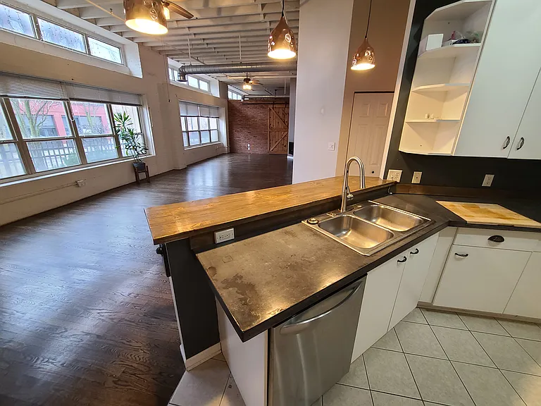 100 S Huron St #1A — Photo 2