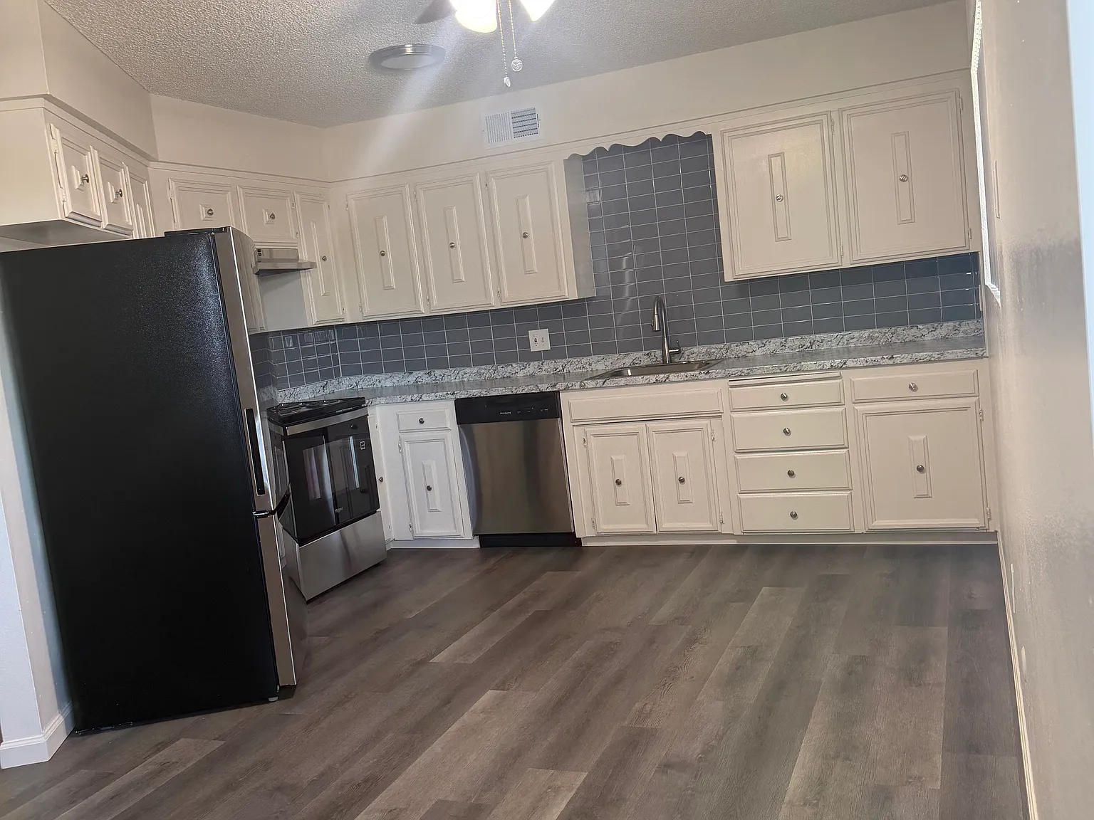 2 bed, 1150 sqft, $1,795 — Photo 4