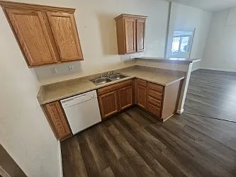 1655 Wendy Ln #1 — Photo 2