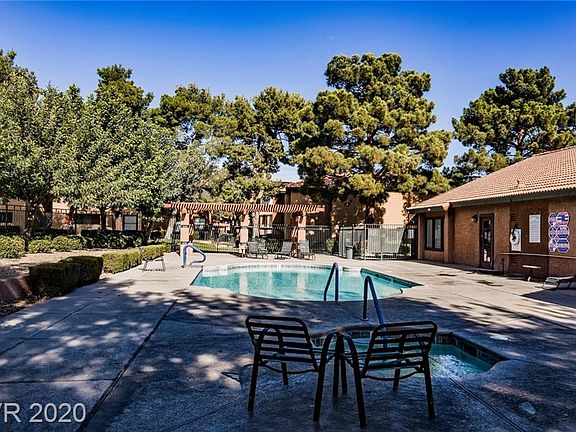 2nd image of 2451 N Rainbow Blvd Unit 2078