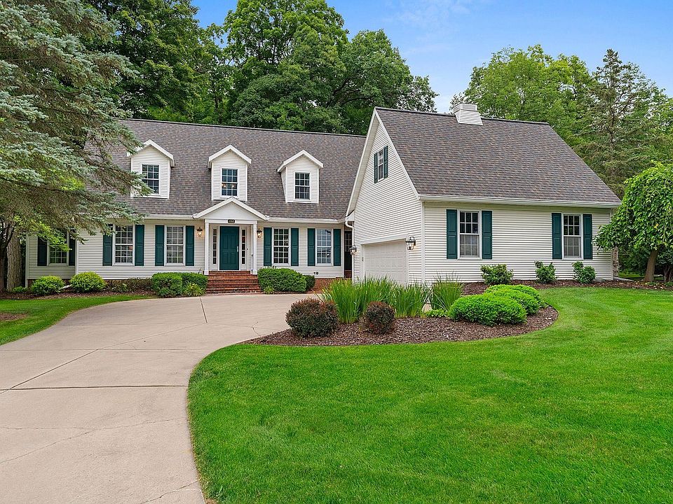 1st image of 152 Garden Gate Ct
