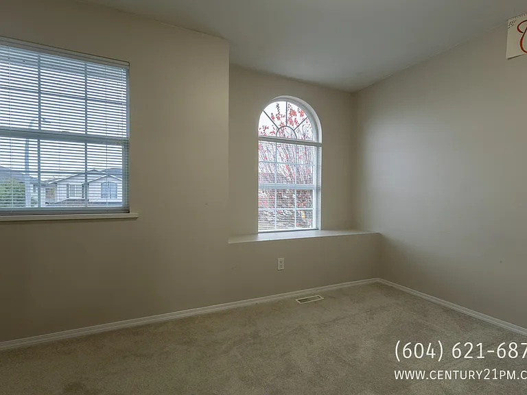 34660 6th Ave #MAIN — Photo 24