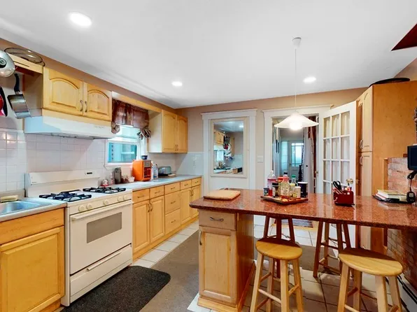 90 Gore St, Cambridge, MA 02141