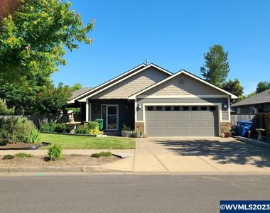 1524 Lakeview Dr, Silverton, OR, 97381