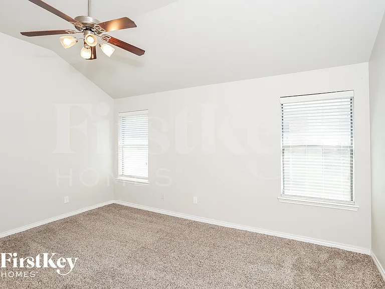 2213 Brandy Dr — Photo 9