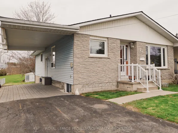 23 Reid St, Greater Napanee, ON K7R 3T9