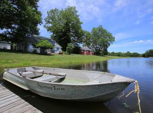 8 Pine Hill Rd, Annandale, NJ 08801