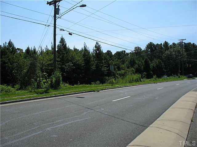 2nd image of 5004 Guess Rd