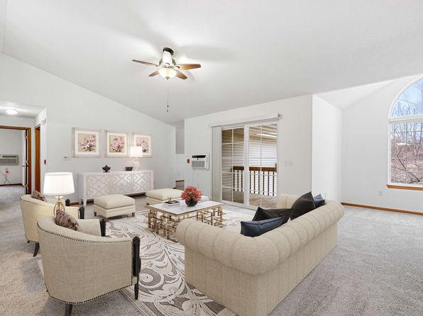 400 Stonefield Cir #606