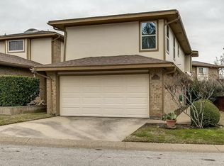100 Morrow Dr, Bedford, TX 76021