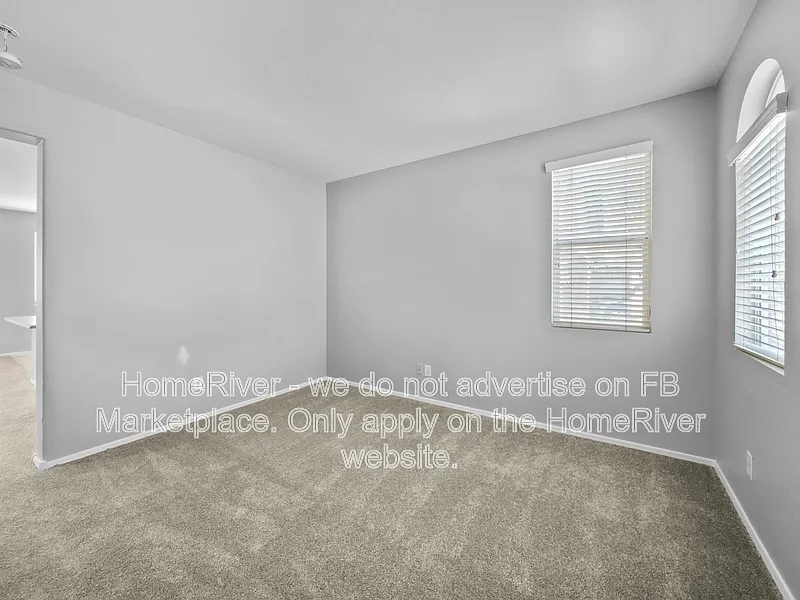4 bed, 2.5 bath, 1638 sqft, $1,850 — Photo 4