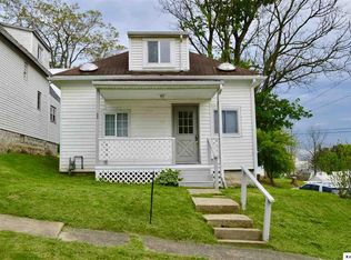 214 W Curtis St, Mount Vernon, OH 43050