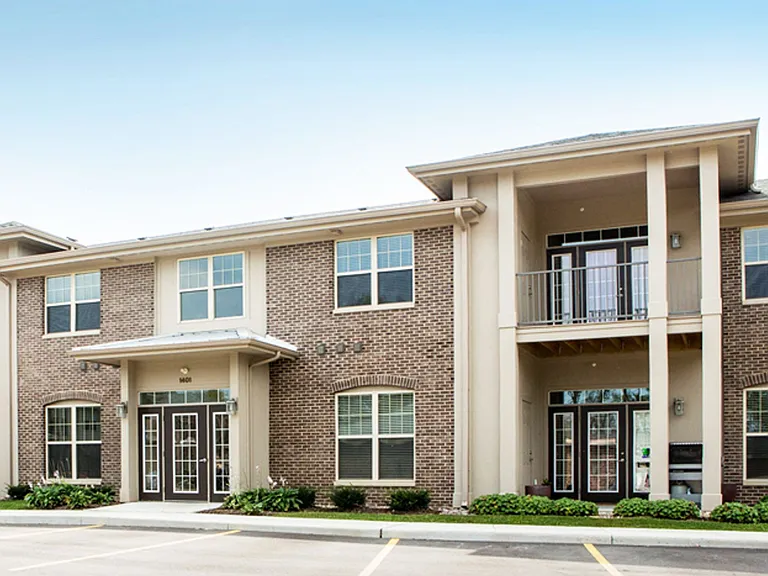 Preserve at Grande Oaks Apartment Homes — Photo 9