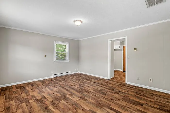 2309 Bridgette Blvd — Photo 3