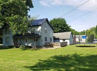 110 Jones St, Fayette, IA 52142