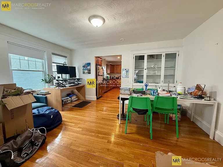 253 Brown St #1 — Photo 8