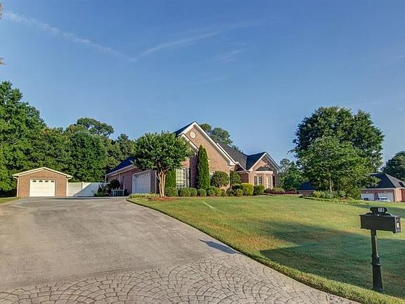 2nd image of 70 Northwood Springs Dr