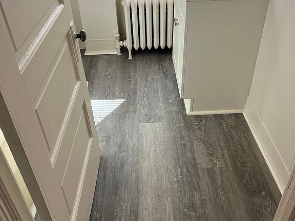 2nd image of 72 Heckman St