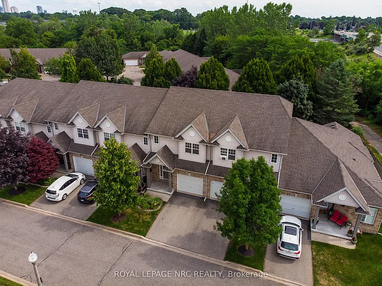 5200 Dorchester Rd #3 — Photo 36