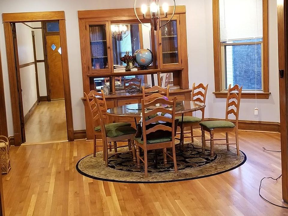 Living Rm to Dining Rm view