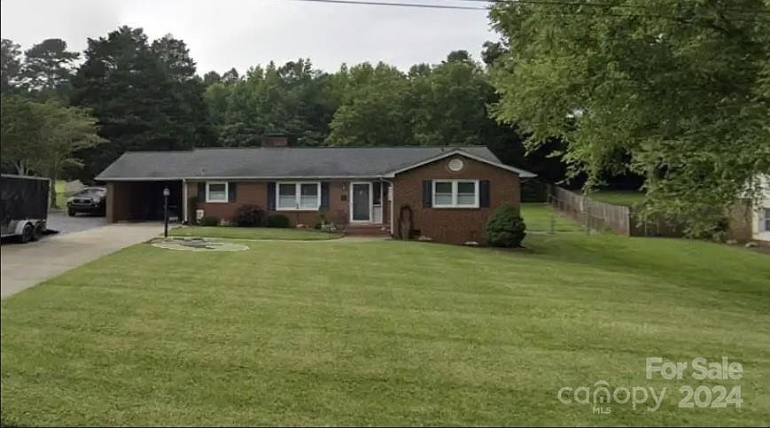 1st image of 507 Ellenwood Dr