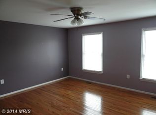 9082 Bonham Cir, Manassas, VA 20110